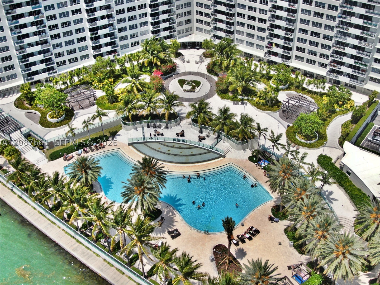 image Flamingo South Beach1