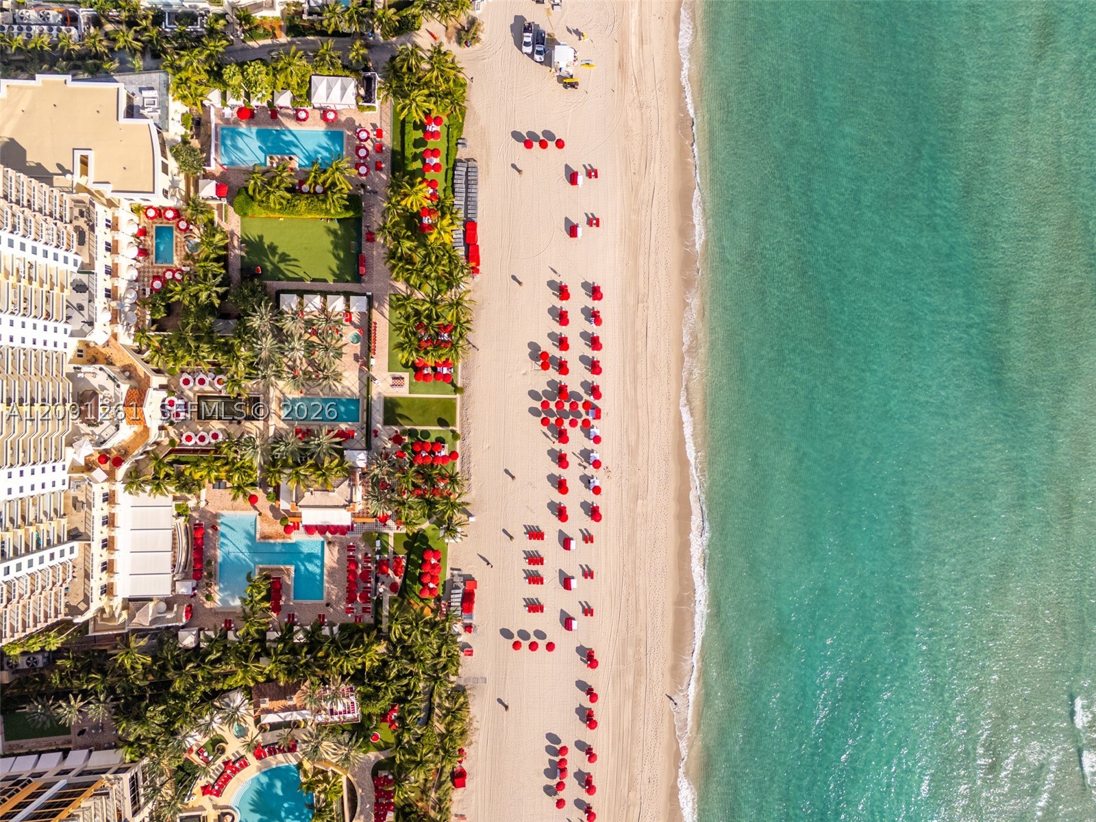 image Acqualina Residences55