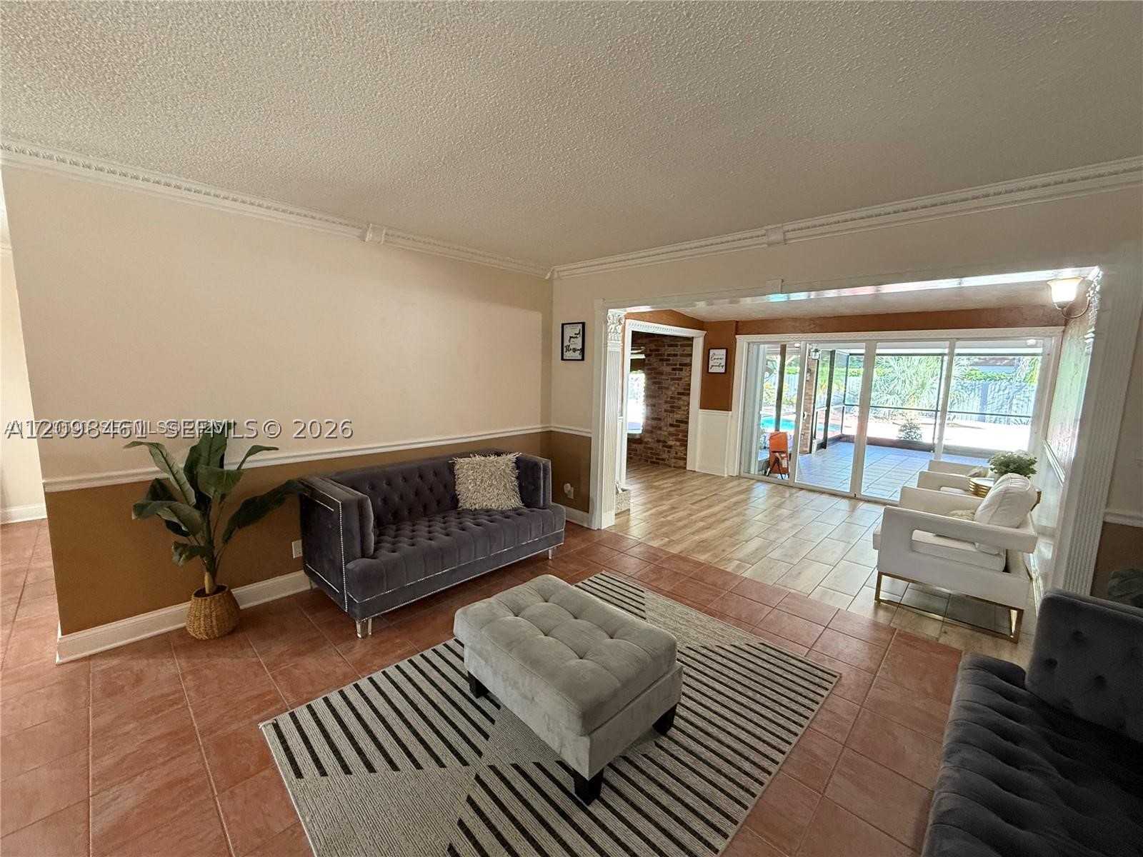 11845 SW 97th Ave Miami, FL 33176