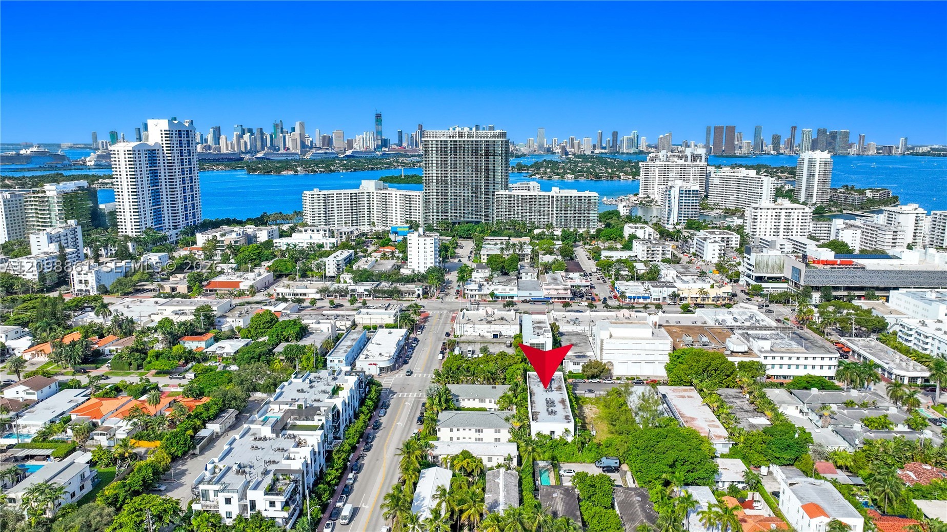 1521 Lenox Ave #209 Miami Beach, FL 33139