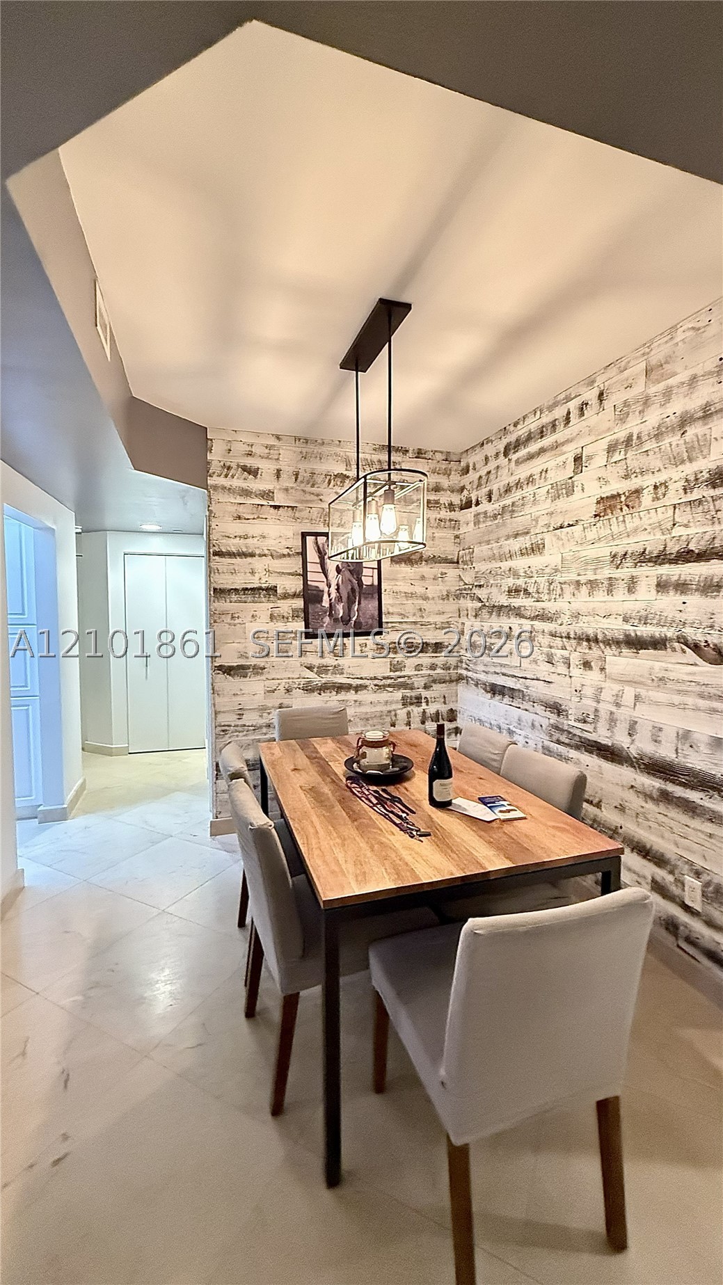 image Blue Diamond22