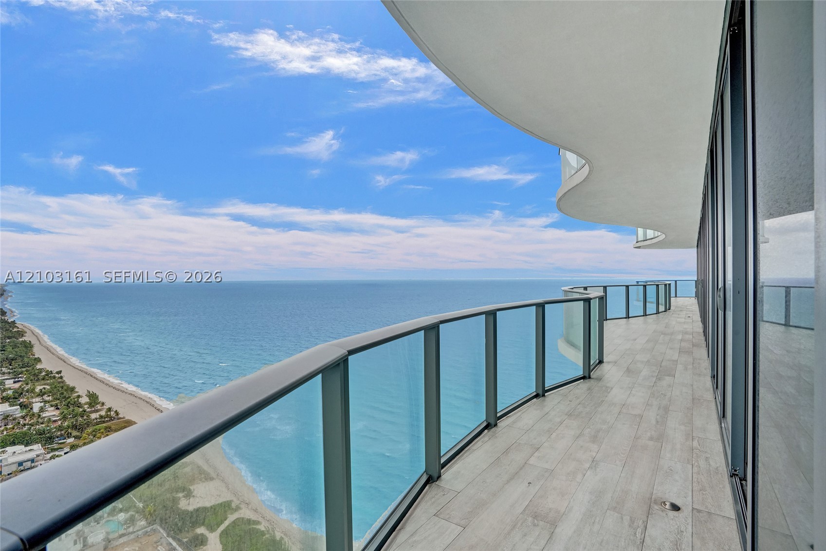 19575 Collins Ave #33 Sunny Isles Beach, FL 33160