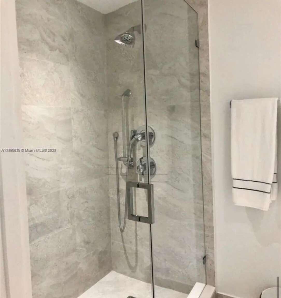 image Aria on the Bay8