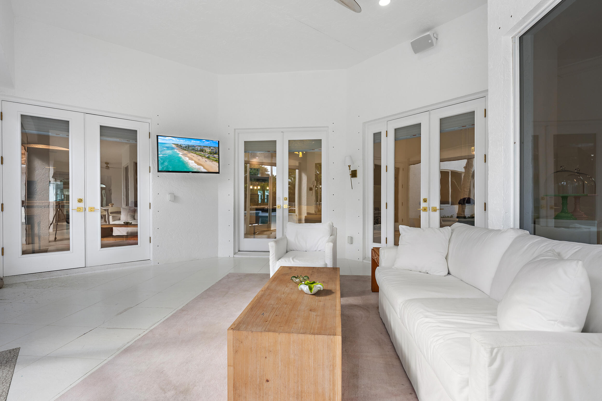 325 Eagle Jupiter, FL 33477