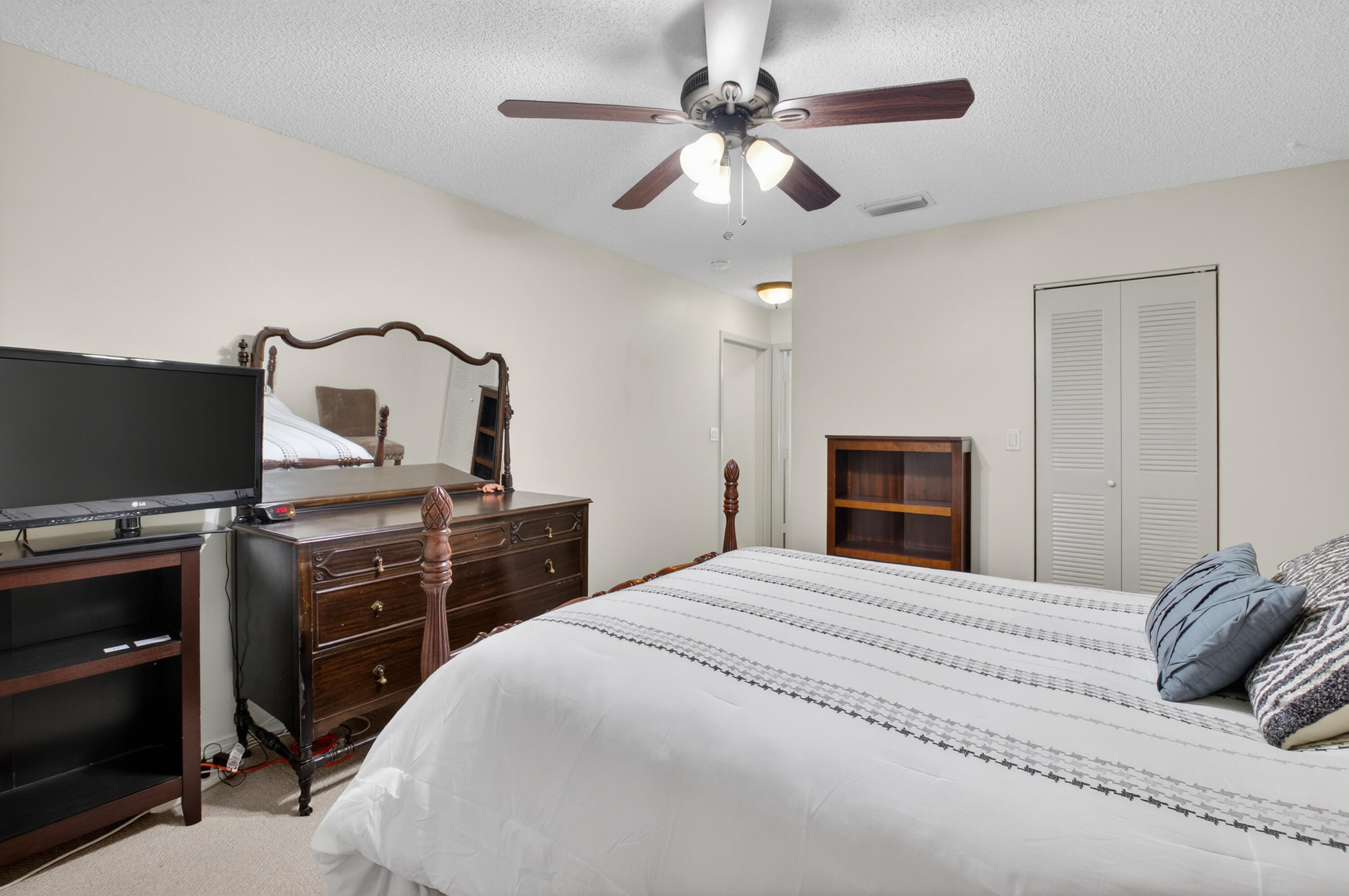 8977 Echo Boca Raton, FL 33496