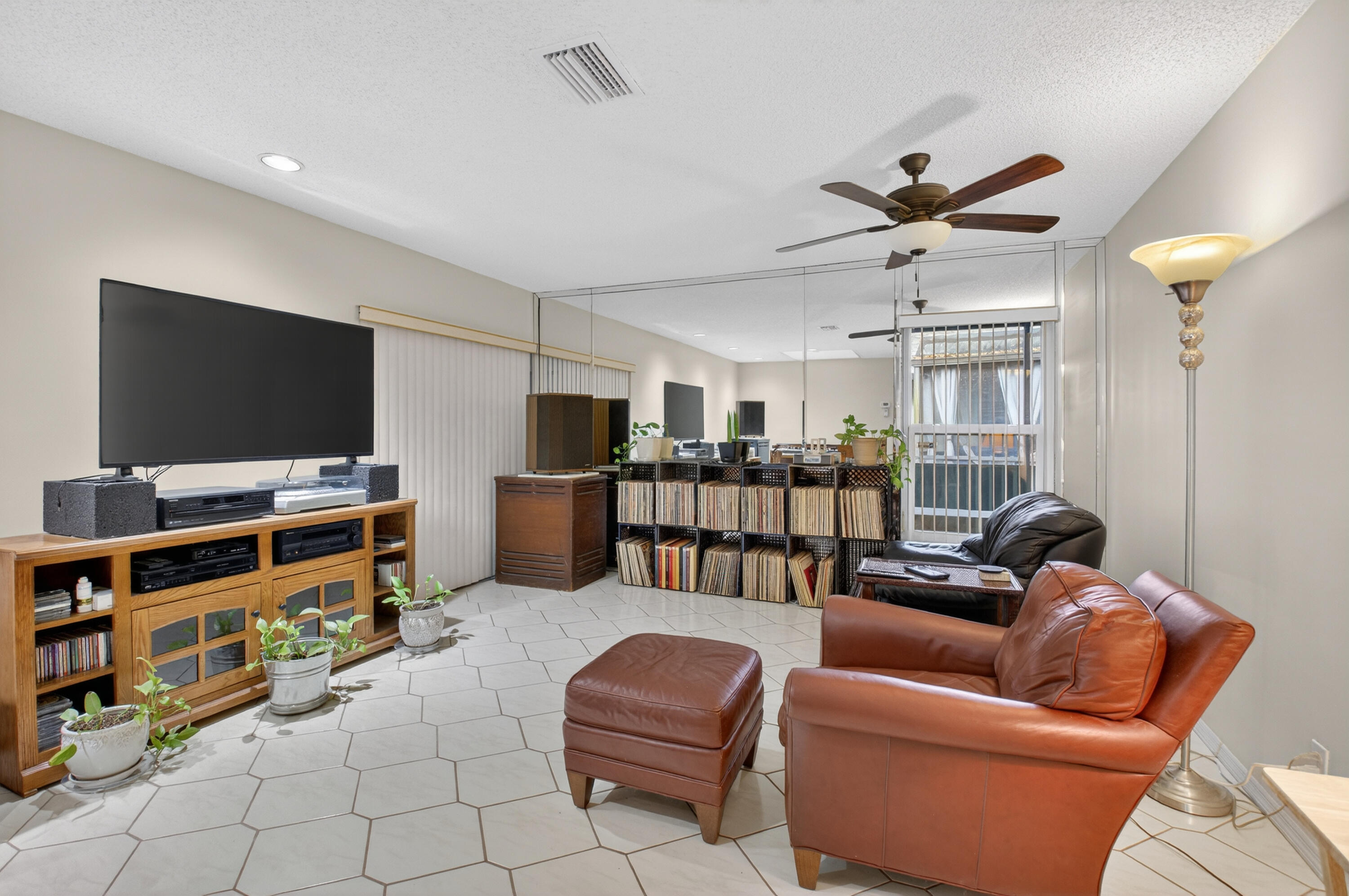 8977 Echo Boca Raton, FL 33496