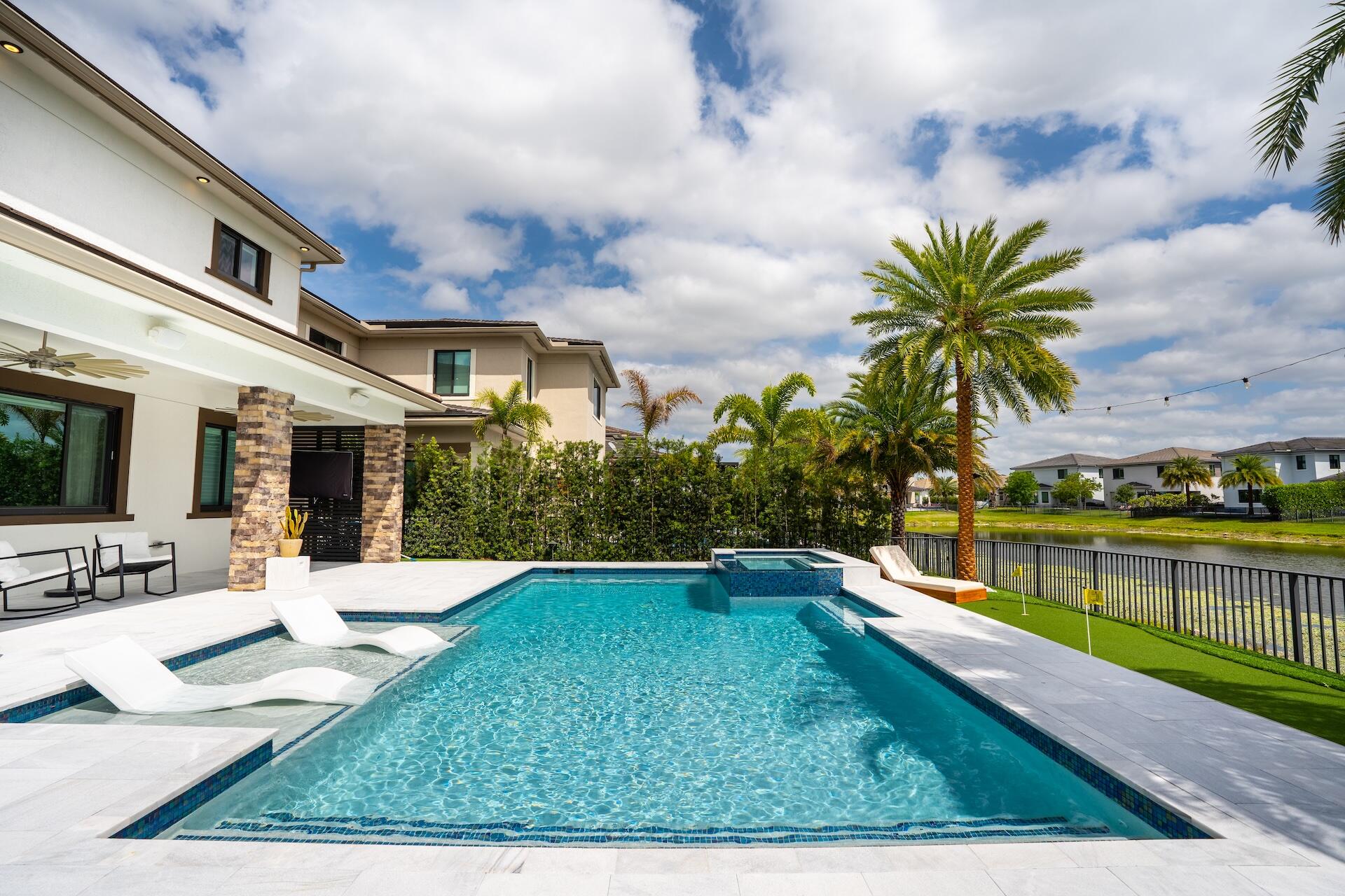 10822 Oceano Parkland, FL 33076