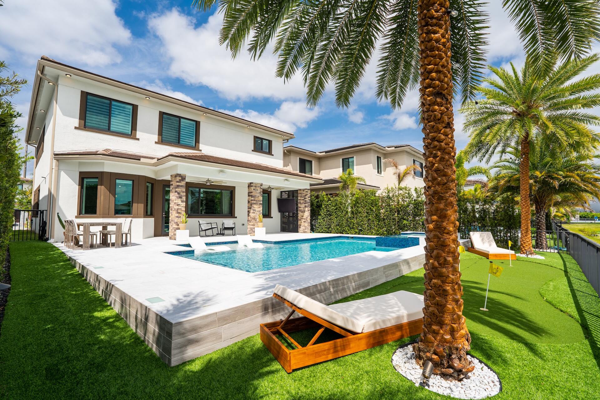 10822 Oceano Parkland, FL 33076