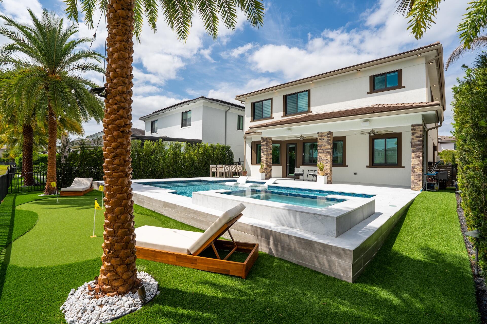 10822 Oceano Parkland, FL 33076