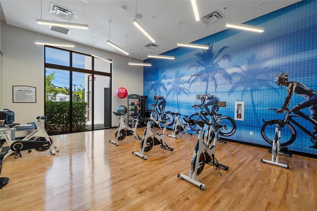 10822 Oceano Parkland, FL 33076