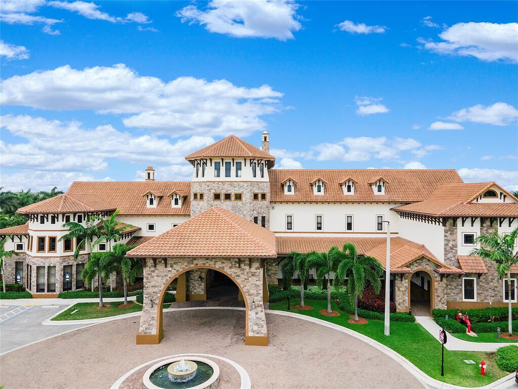 10822 Oceano Parkland, FL 33076