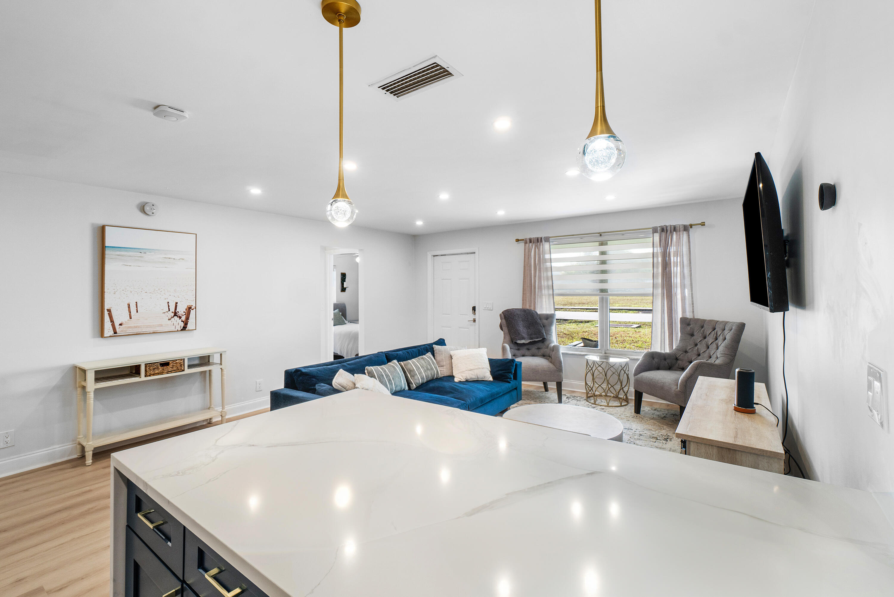 411 SW 1st Boynton Beach, FL 33435