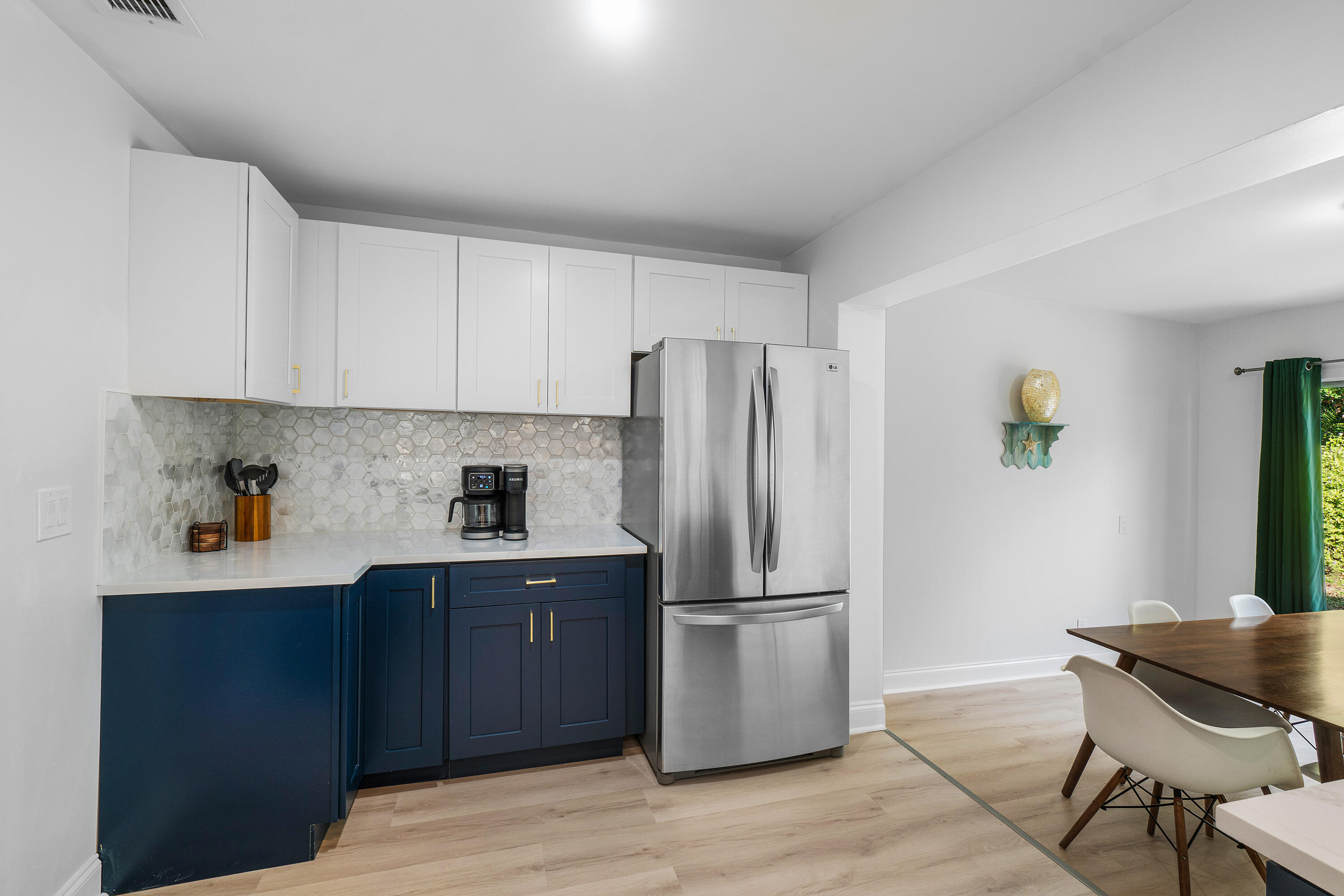 411 SW 1st Boynton Beach, FL 33435