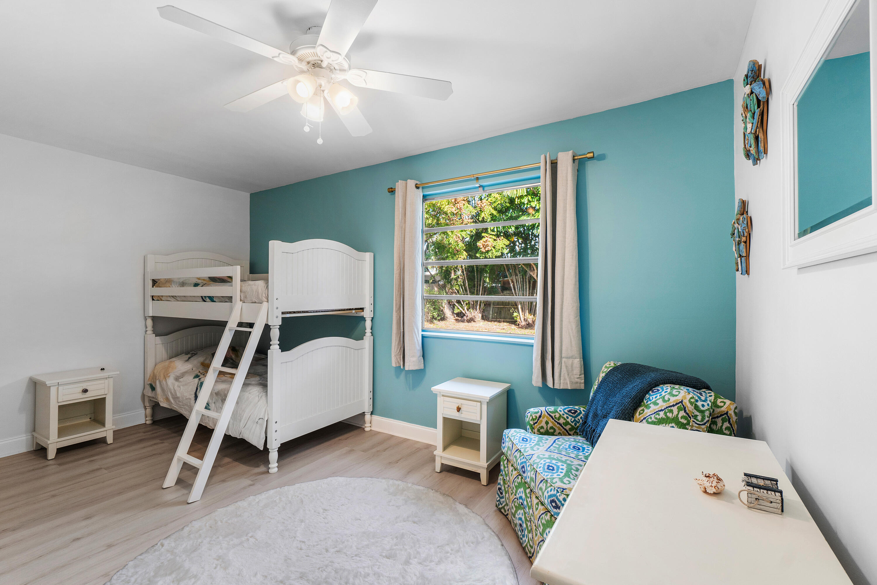 411 SW 1st Boynton Beach, FL 33435