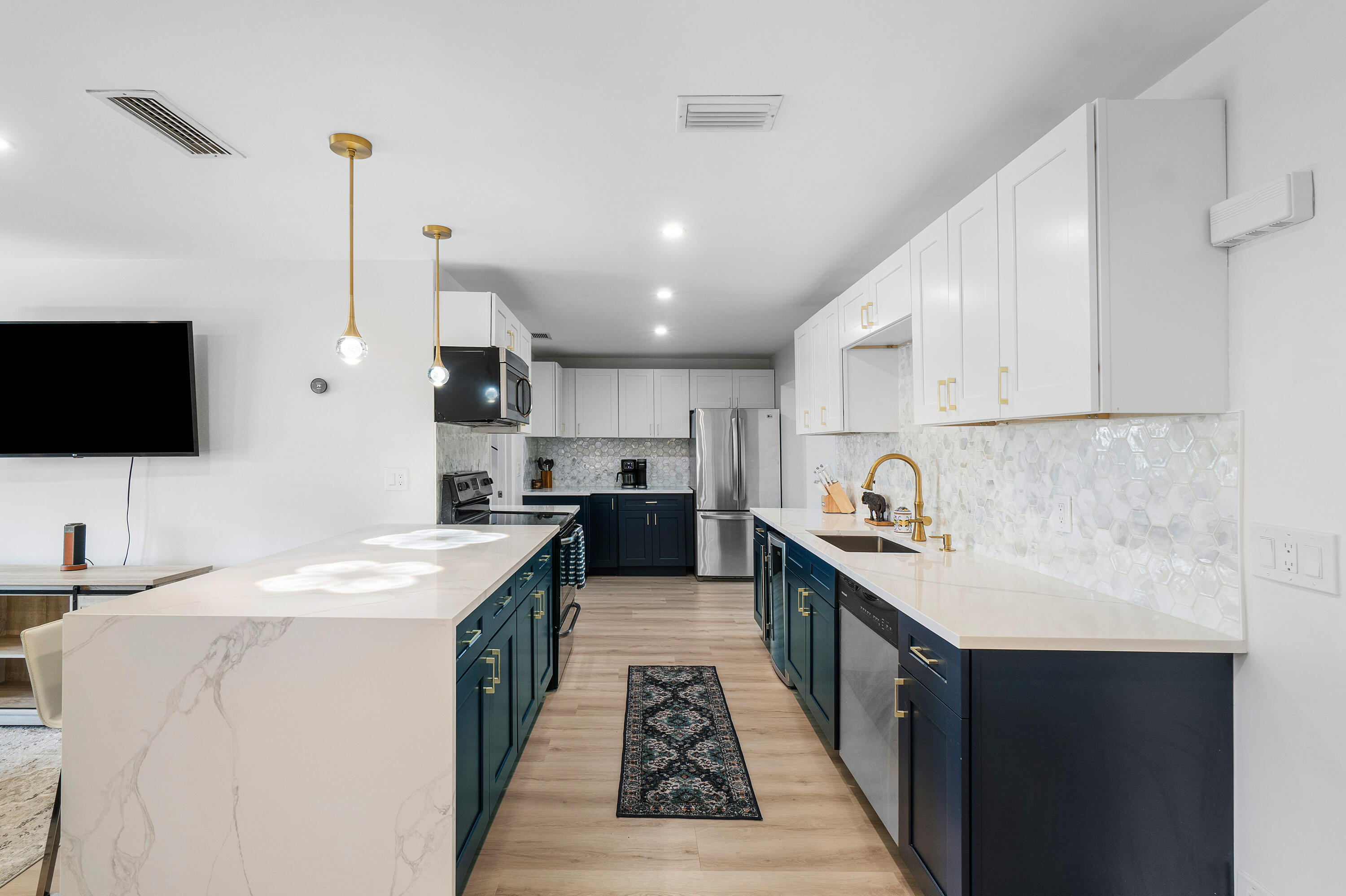 411 SW 1st Boynton Beach, FL 33435