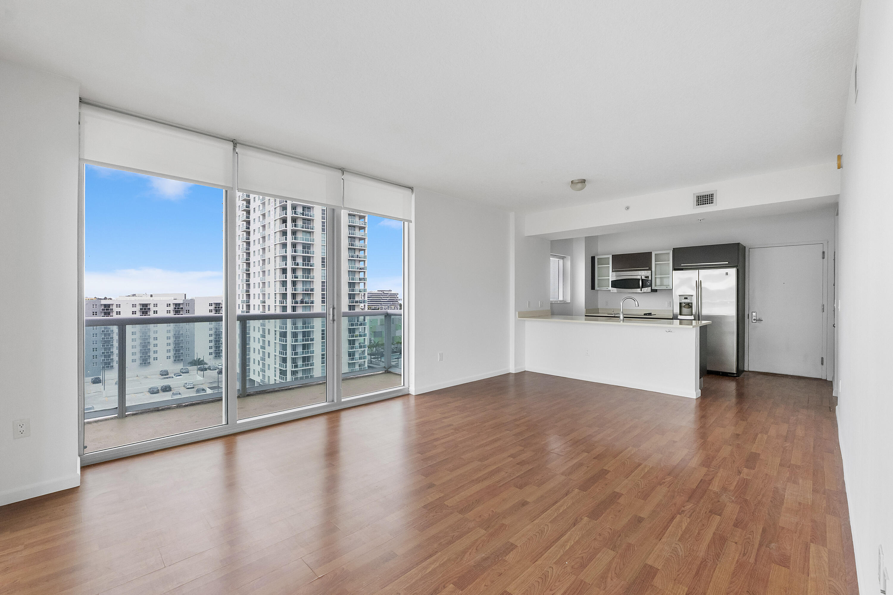 image Gallery Art Condos2
