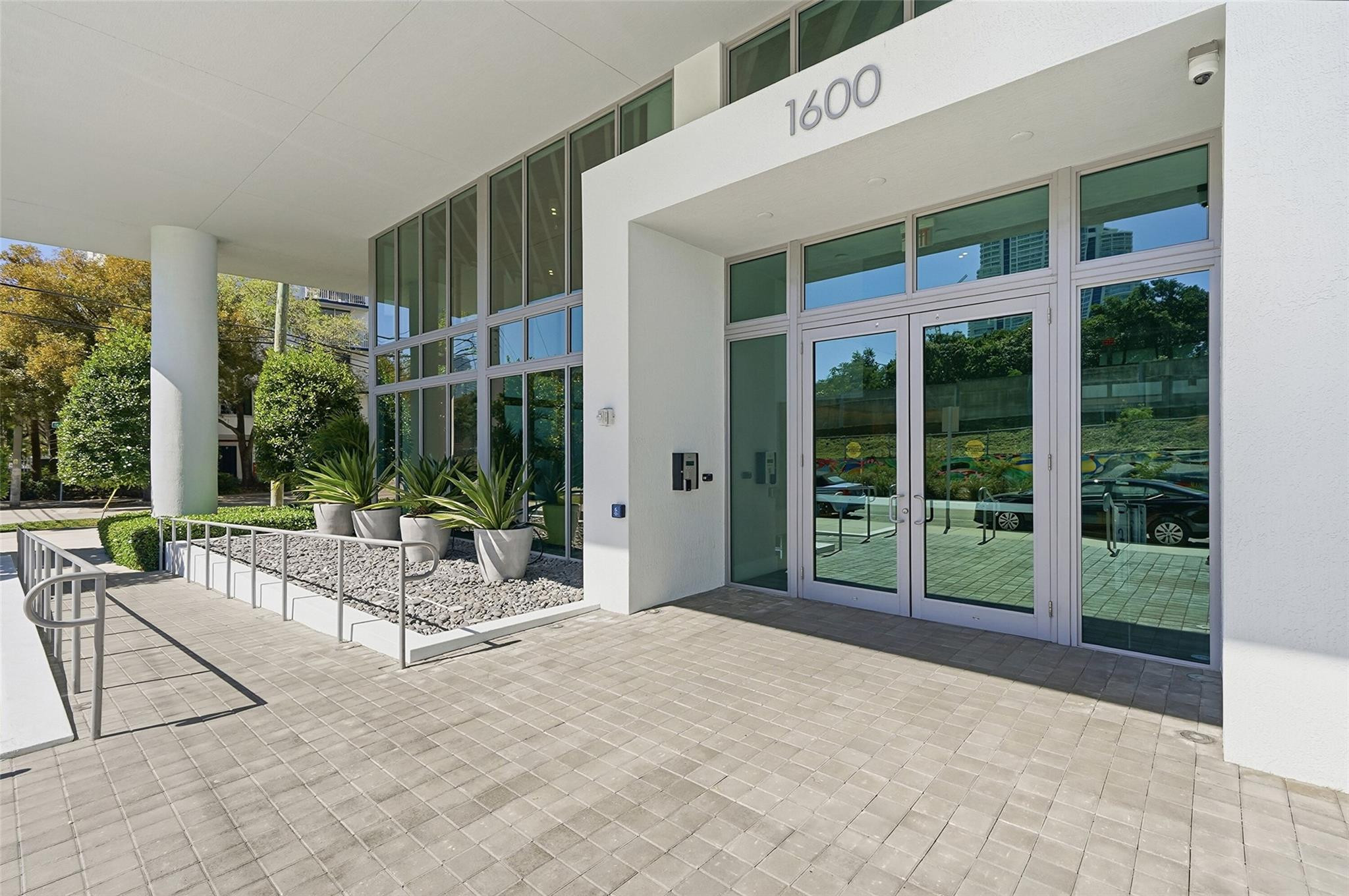 image Le Parc at Brickell1