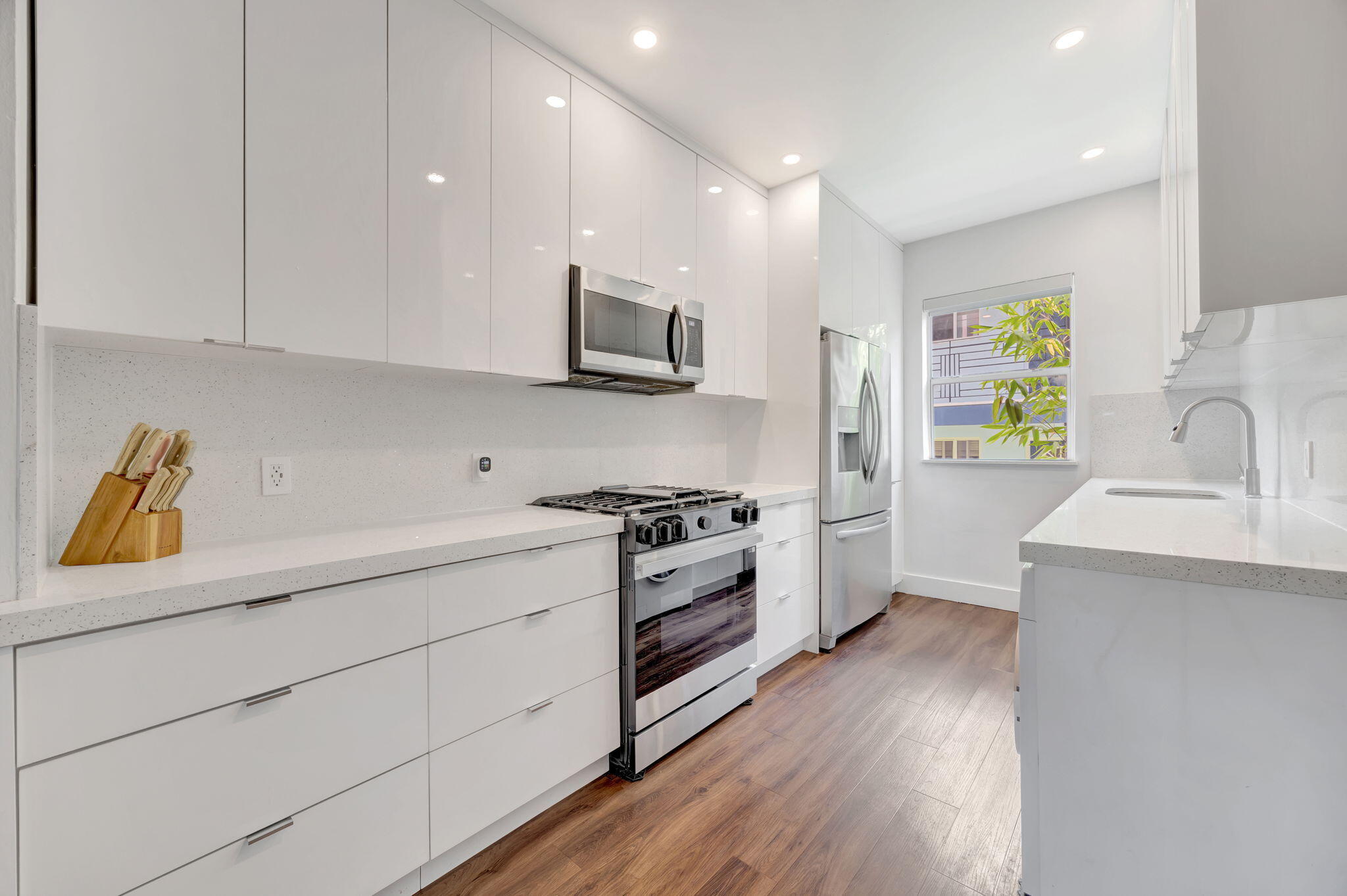 1446 Lenox #5