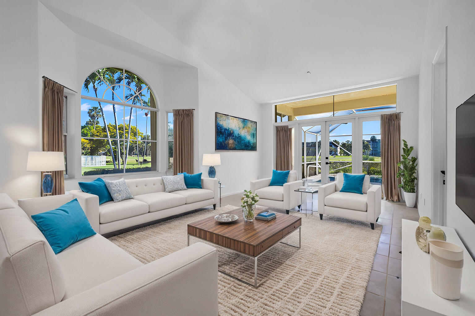 608 W Palm Aire #608