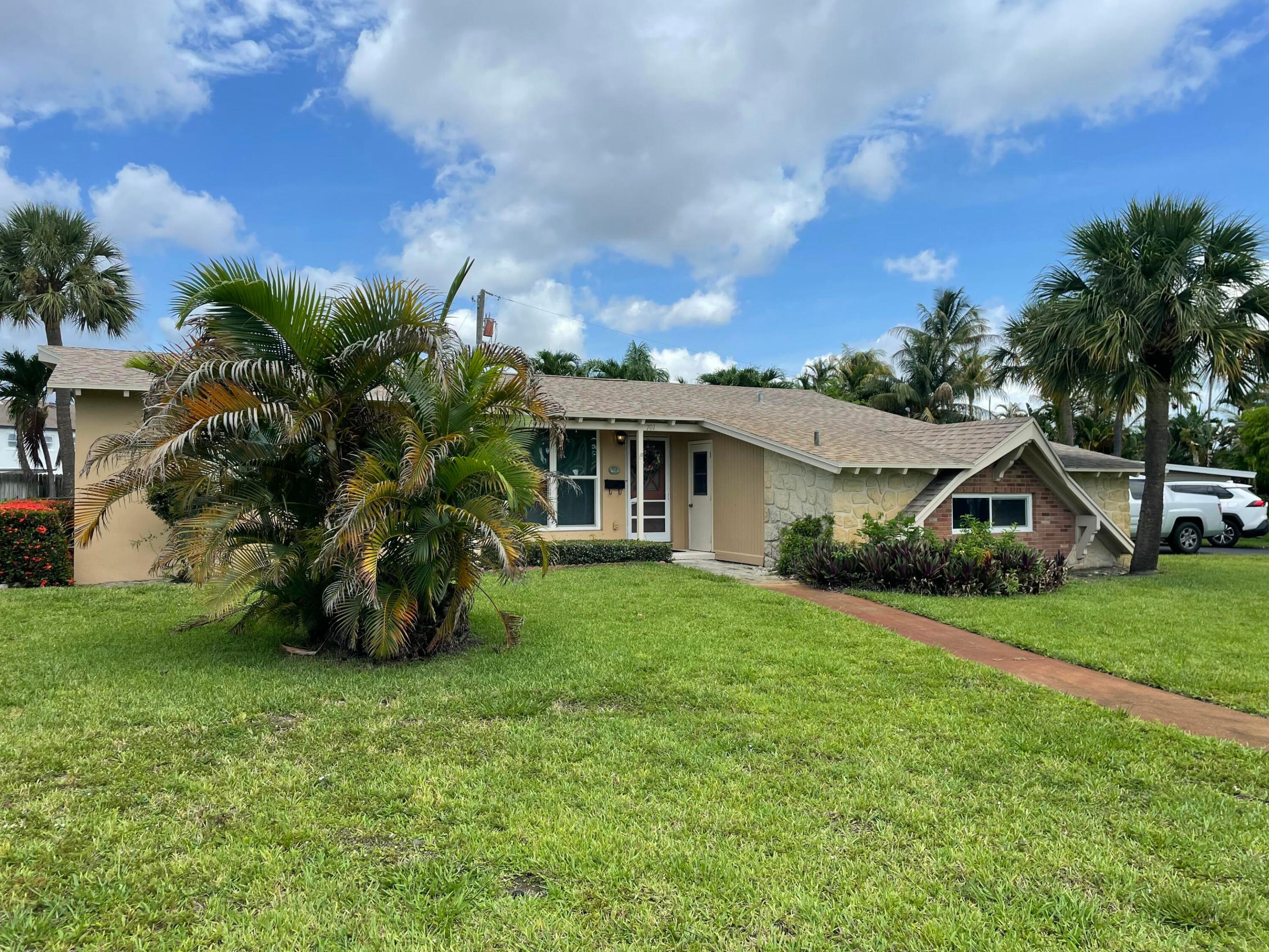 701 Westwind