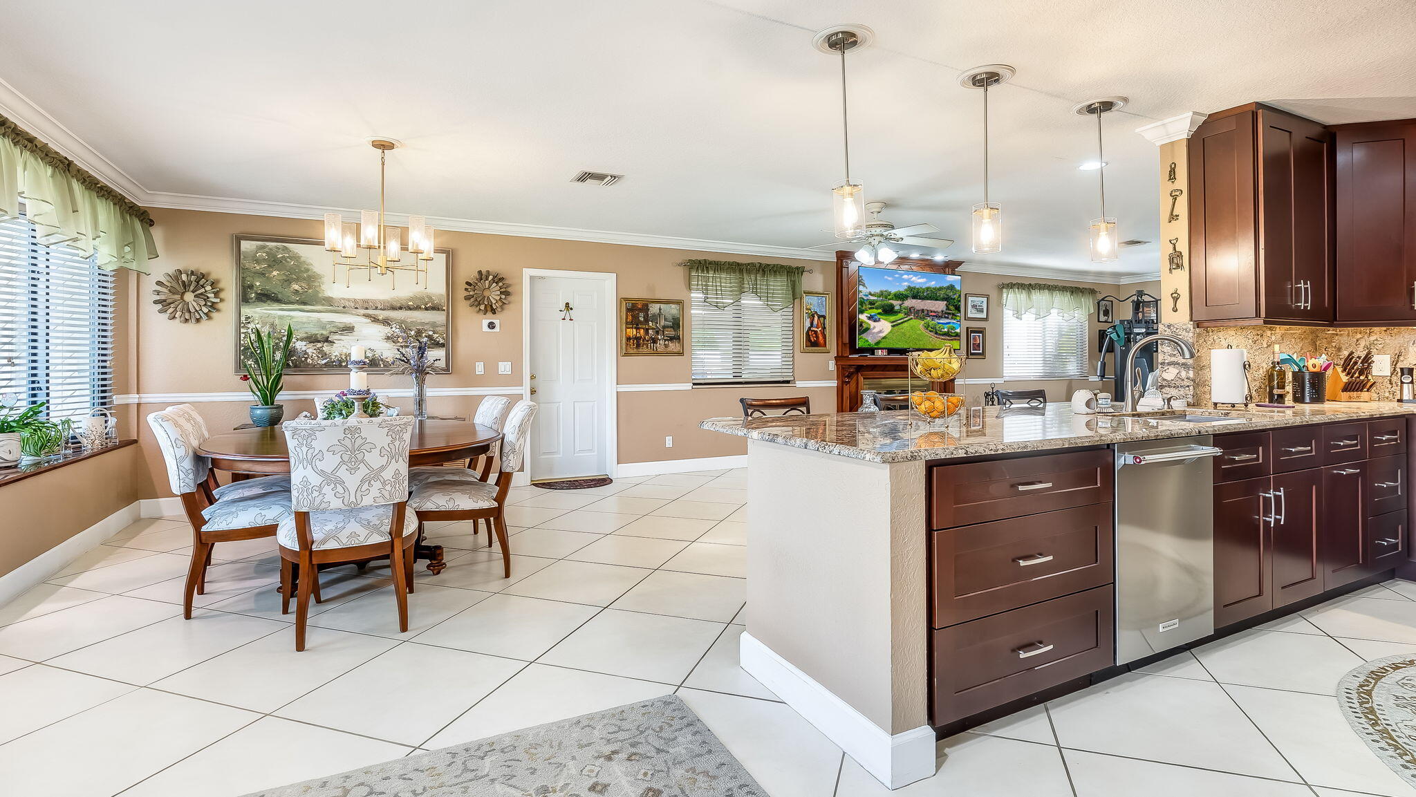 12380 NW 11th St Plantation, FL 33323