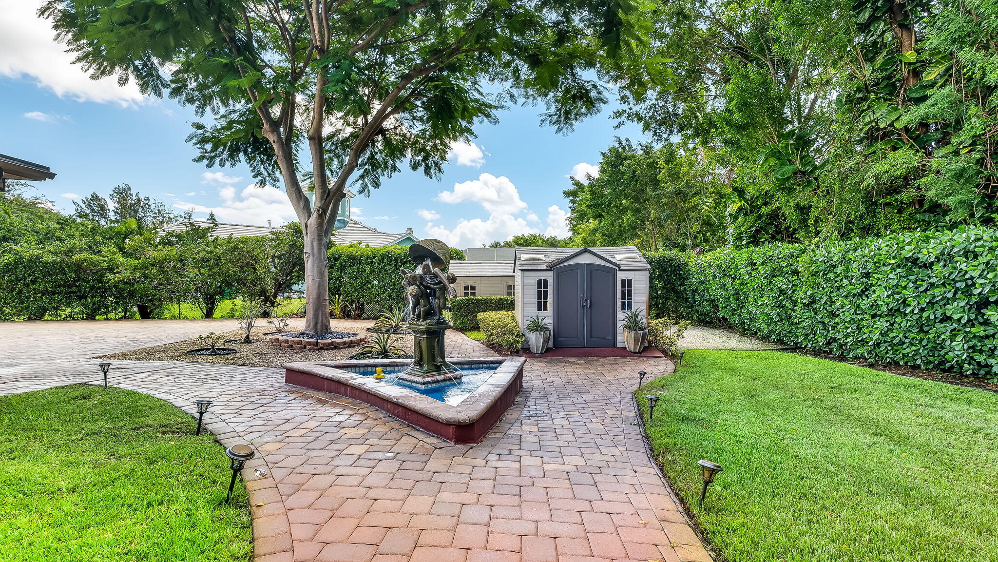 12380 NW 11th St Plantation, FL 33323