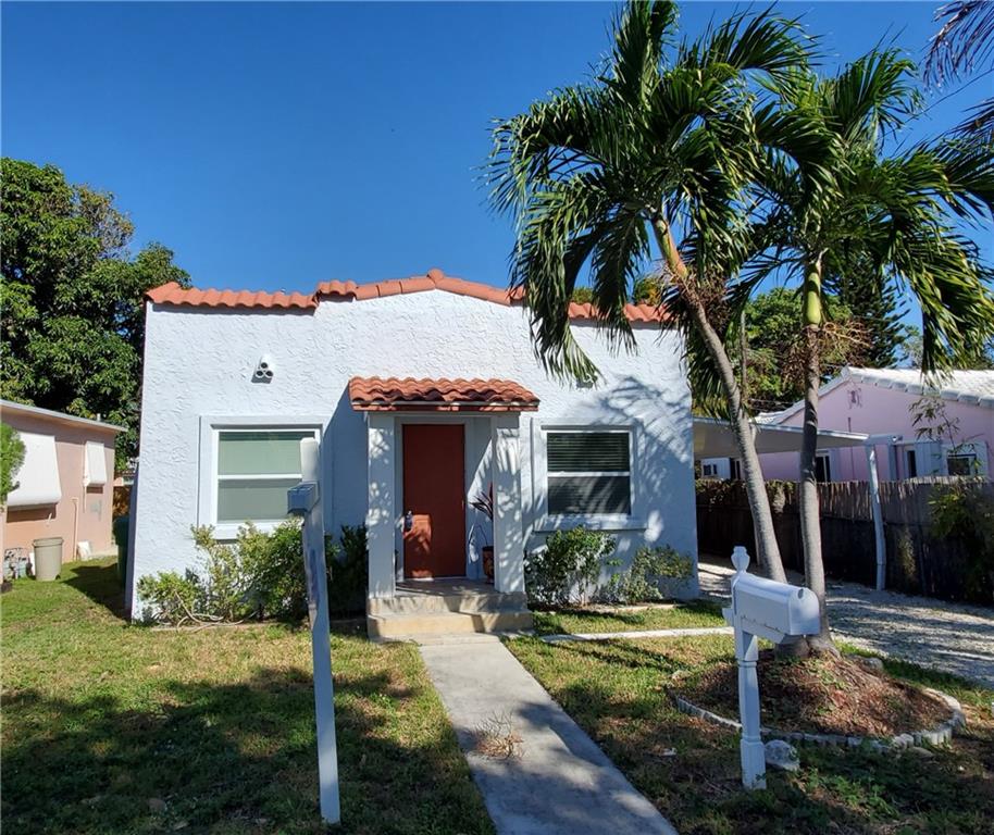 35 SE 12th St