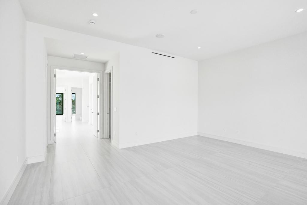 4524 Seagrape #1 North Fort Lauderdale, FL 33308