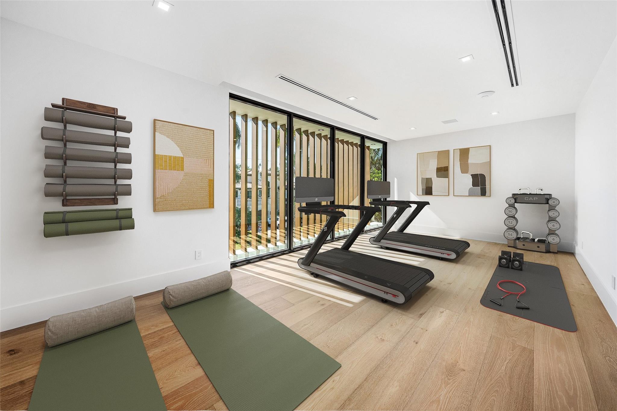 2817 NE 25th St Fort Lauderdale, FL 33305