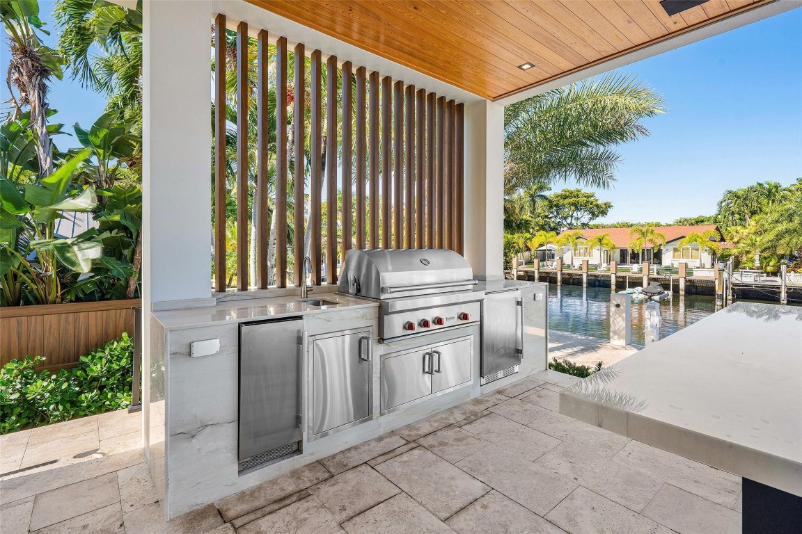 2817 NE 25th Fort Lauderdale, FL 33305