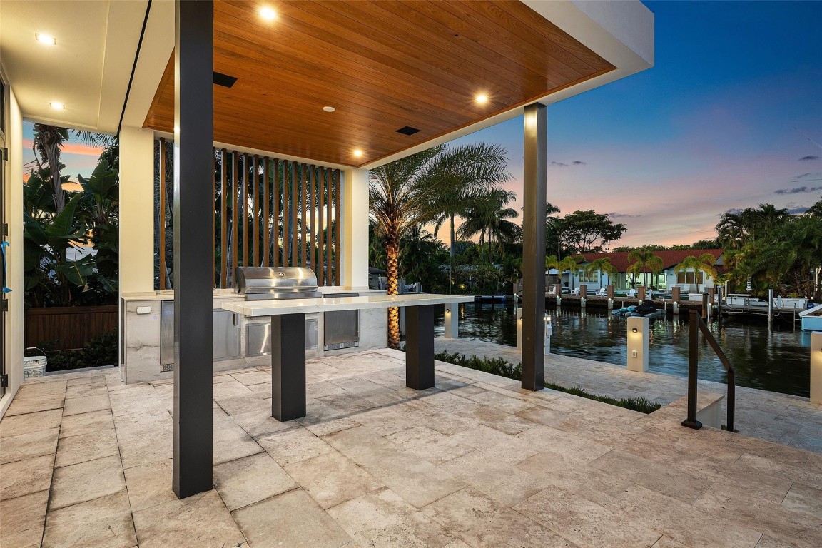 2817 NE 25th Fort Lauderdale, FL 33305