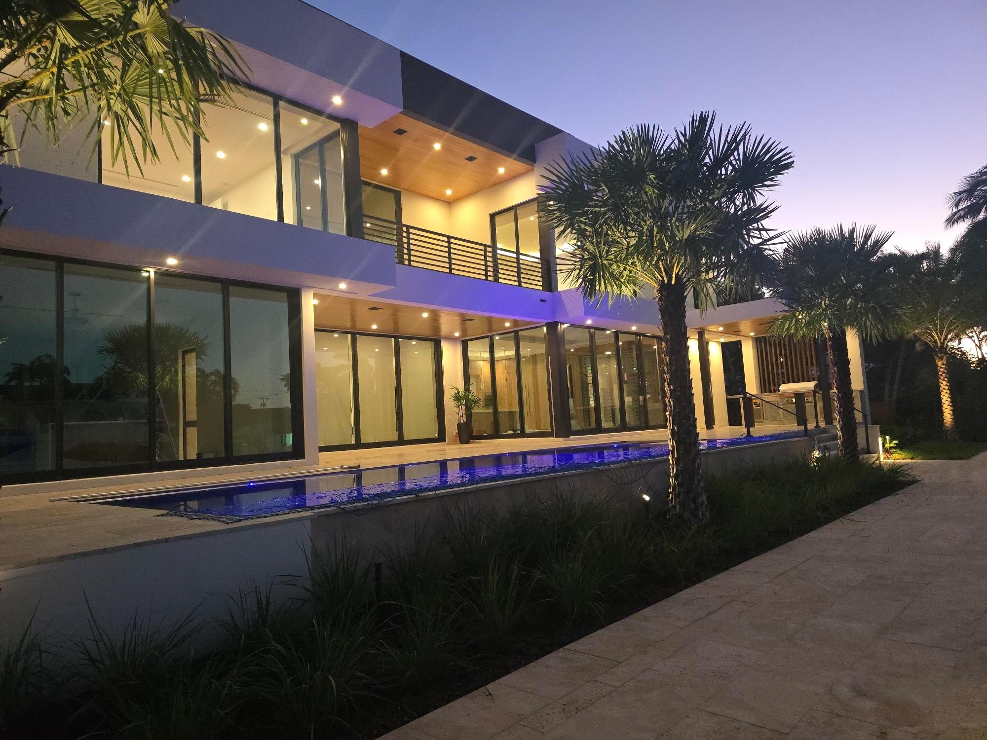 2817 NE 25th St Fort Lauderdale, FL 33305