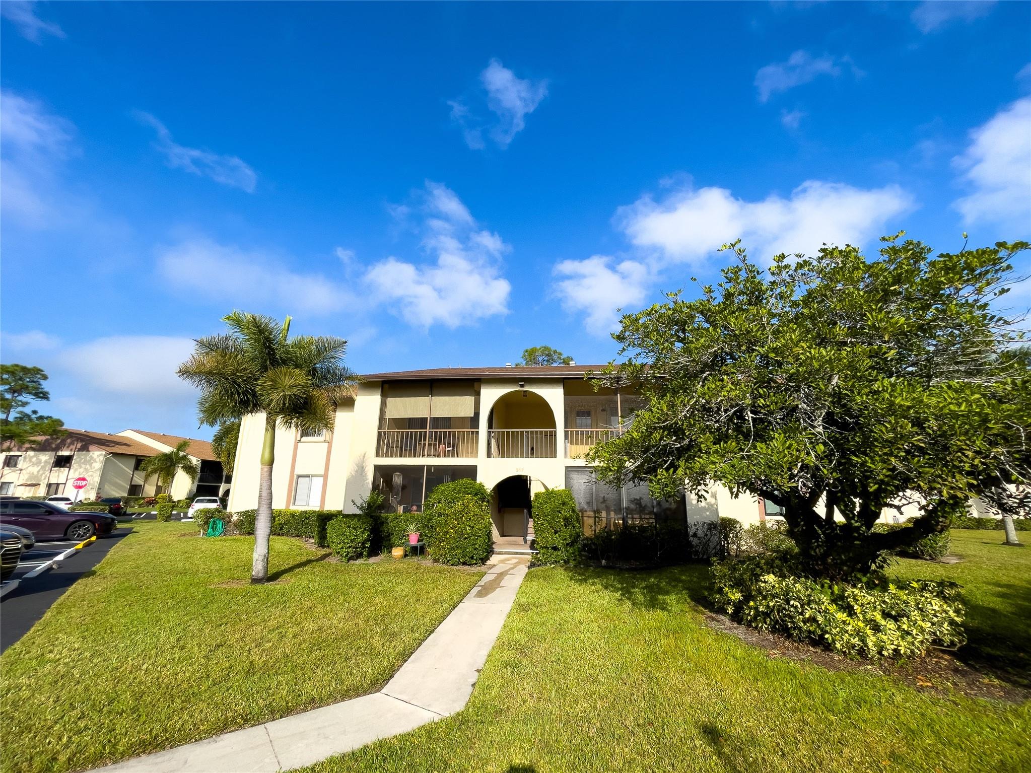 317 Knotty Pine Cir #C2