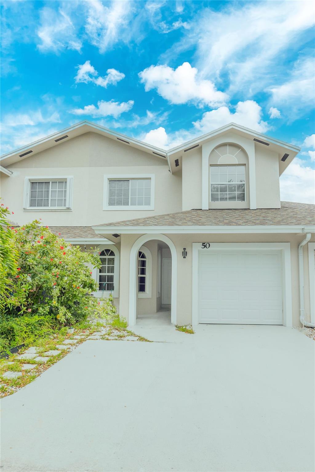 50 Desford Ln