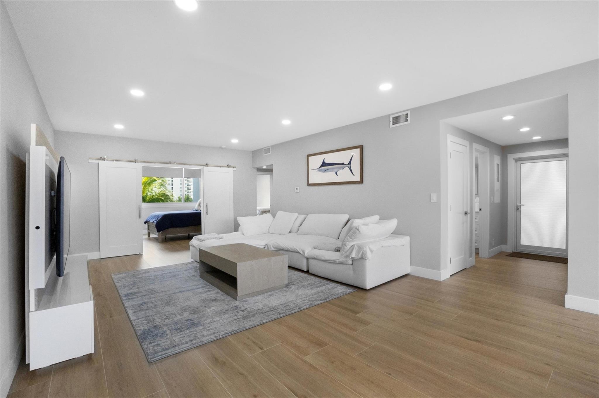 333 Sunset Dr #208 Fort Lauderdale, FL 33301