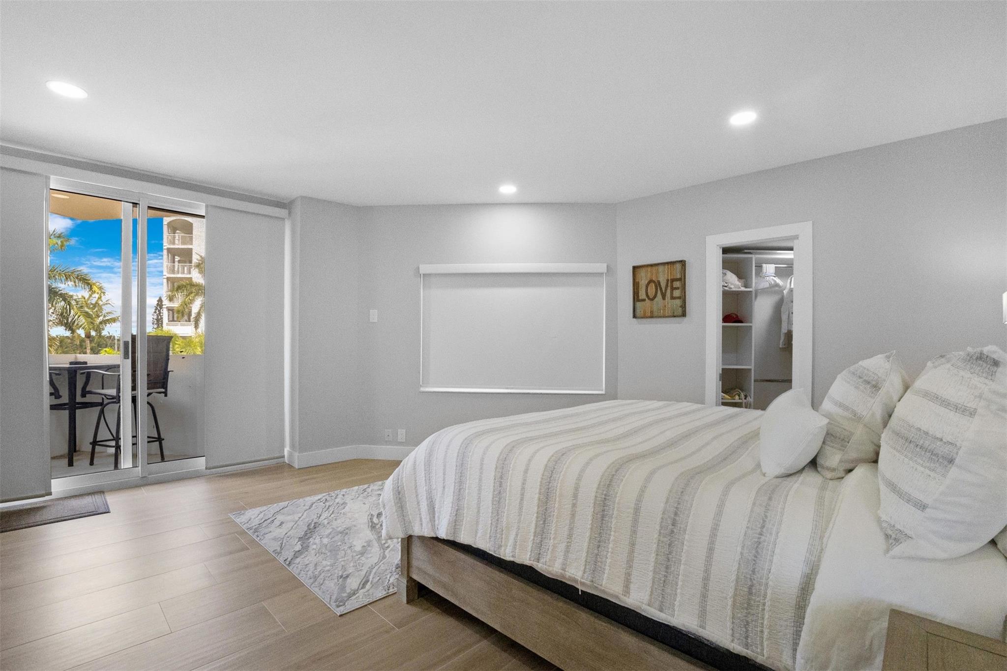 333 Sunset Dr #208 Fort Lauderdale, FL 33301