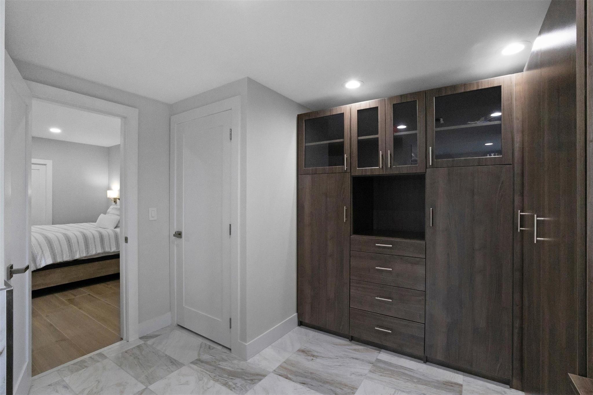 333 Sunset Dr #208 Fort Lauderdale, FL 33301