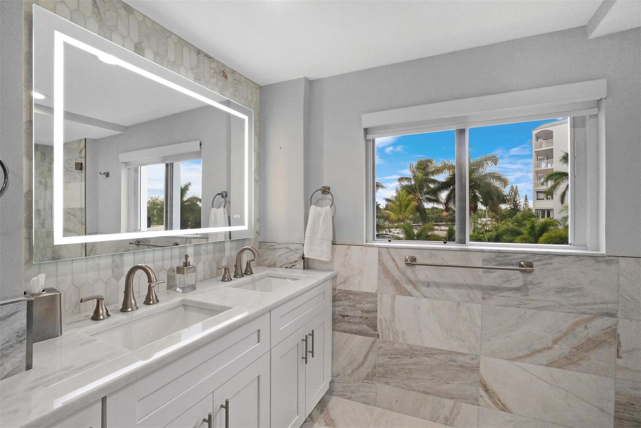 333 Sunset Dr #208 Fort Lauderdale, FL 33301