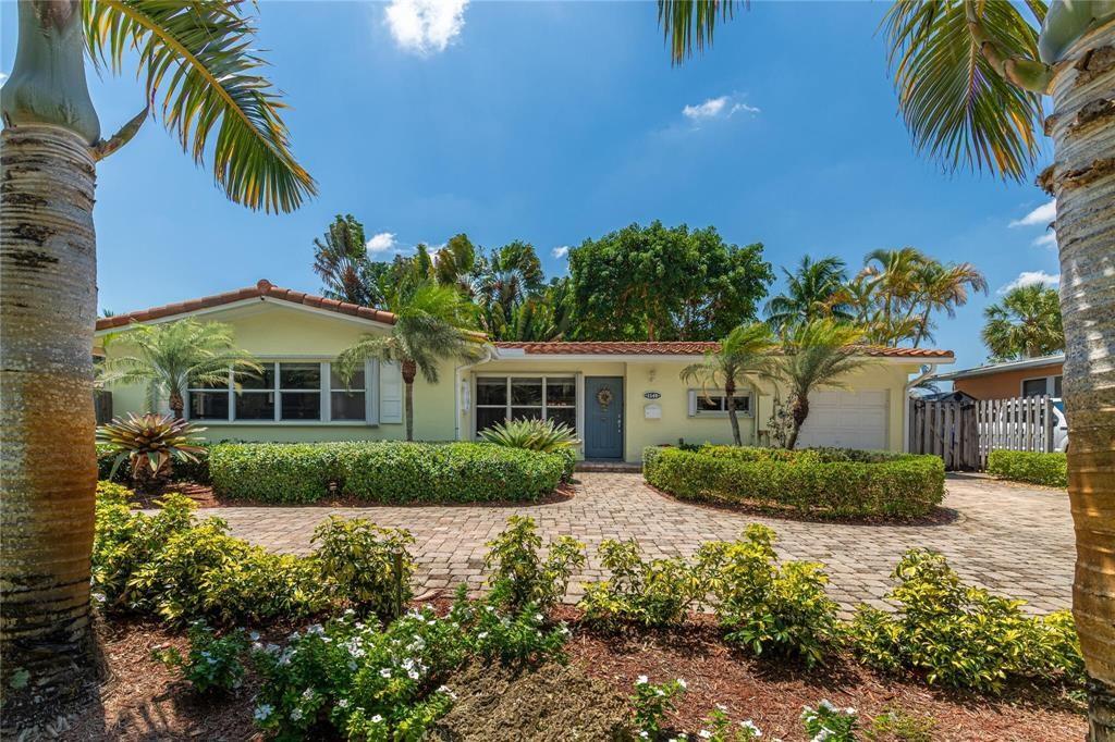 1540 SW 16th St