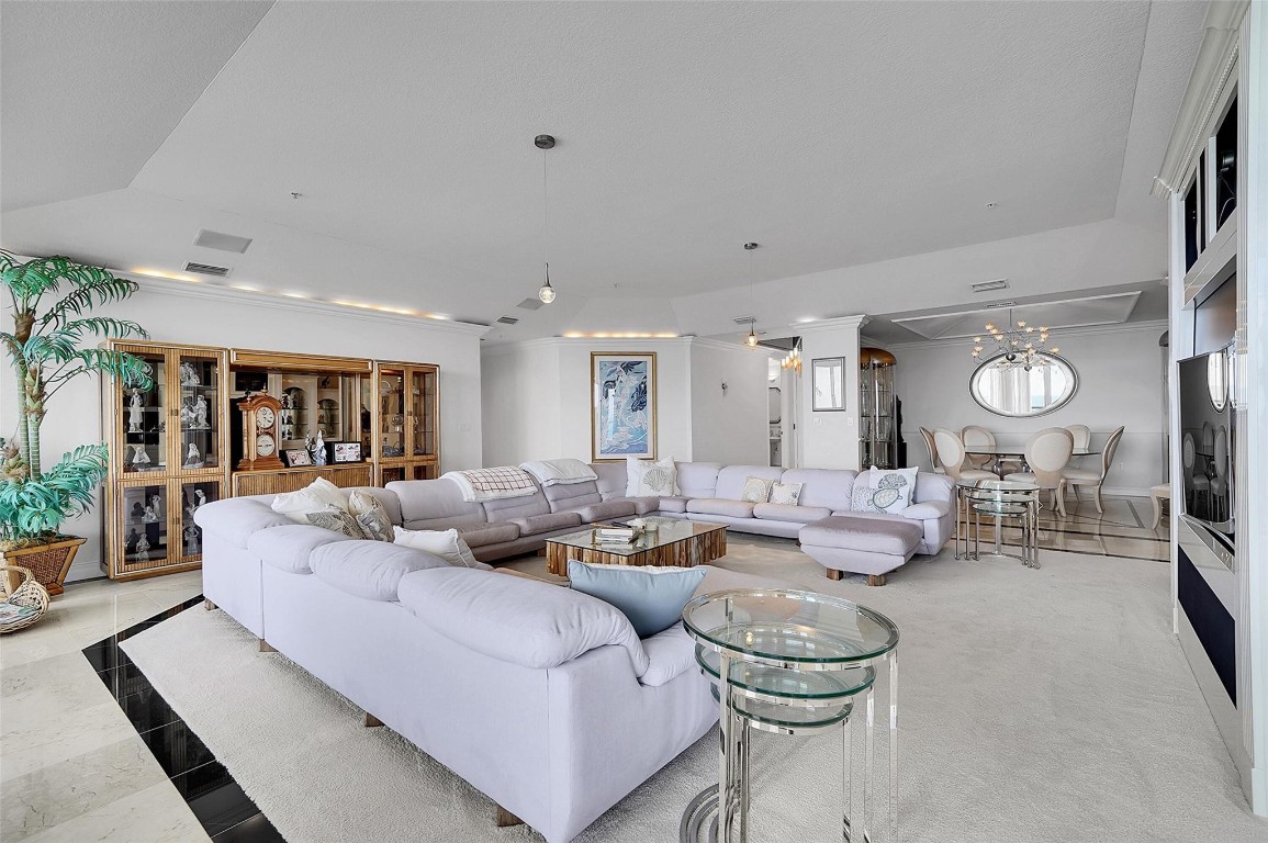 6001 N Ocean Dr #PH6 Hollywood, FL 33019