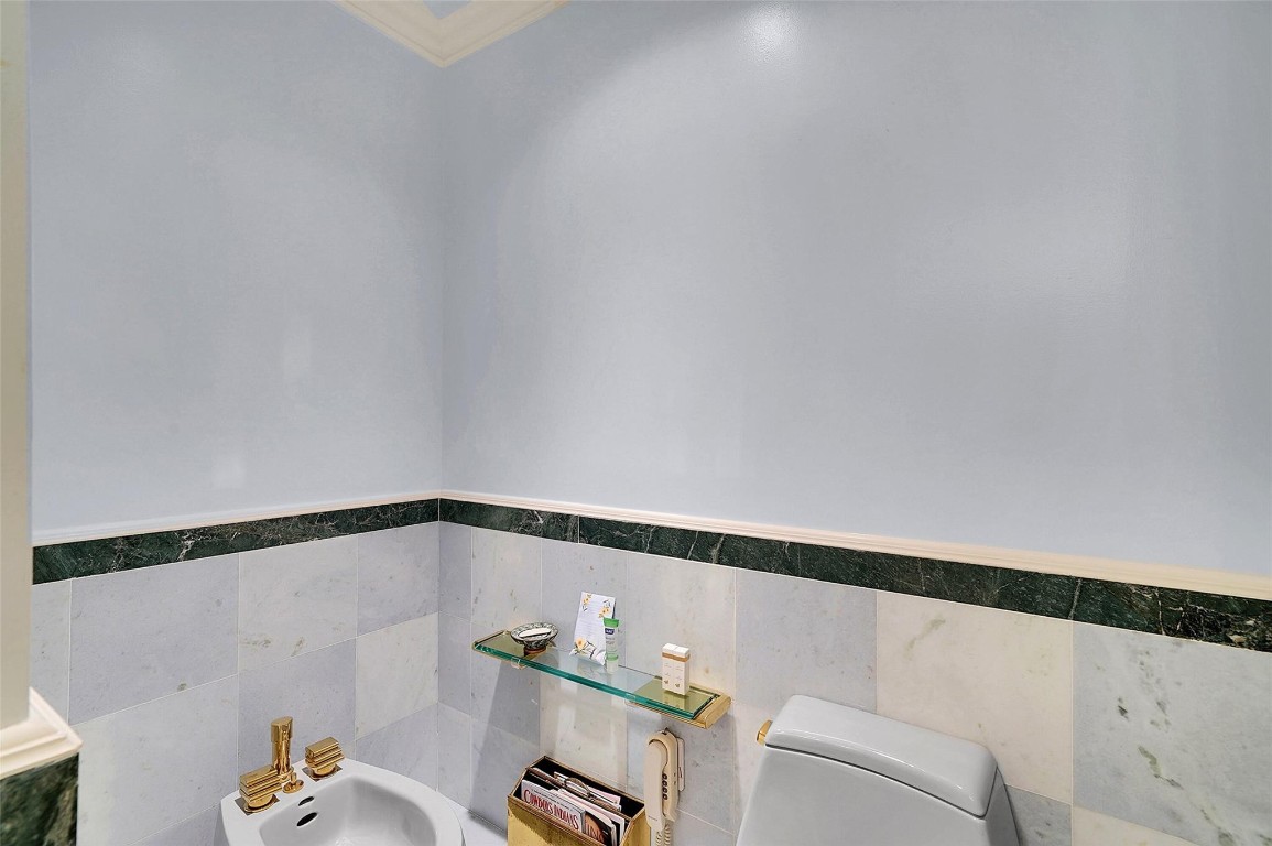 6001 N Ocean Dr #PH6 Hollywood, FL 33019