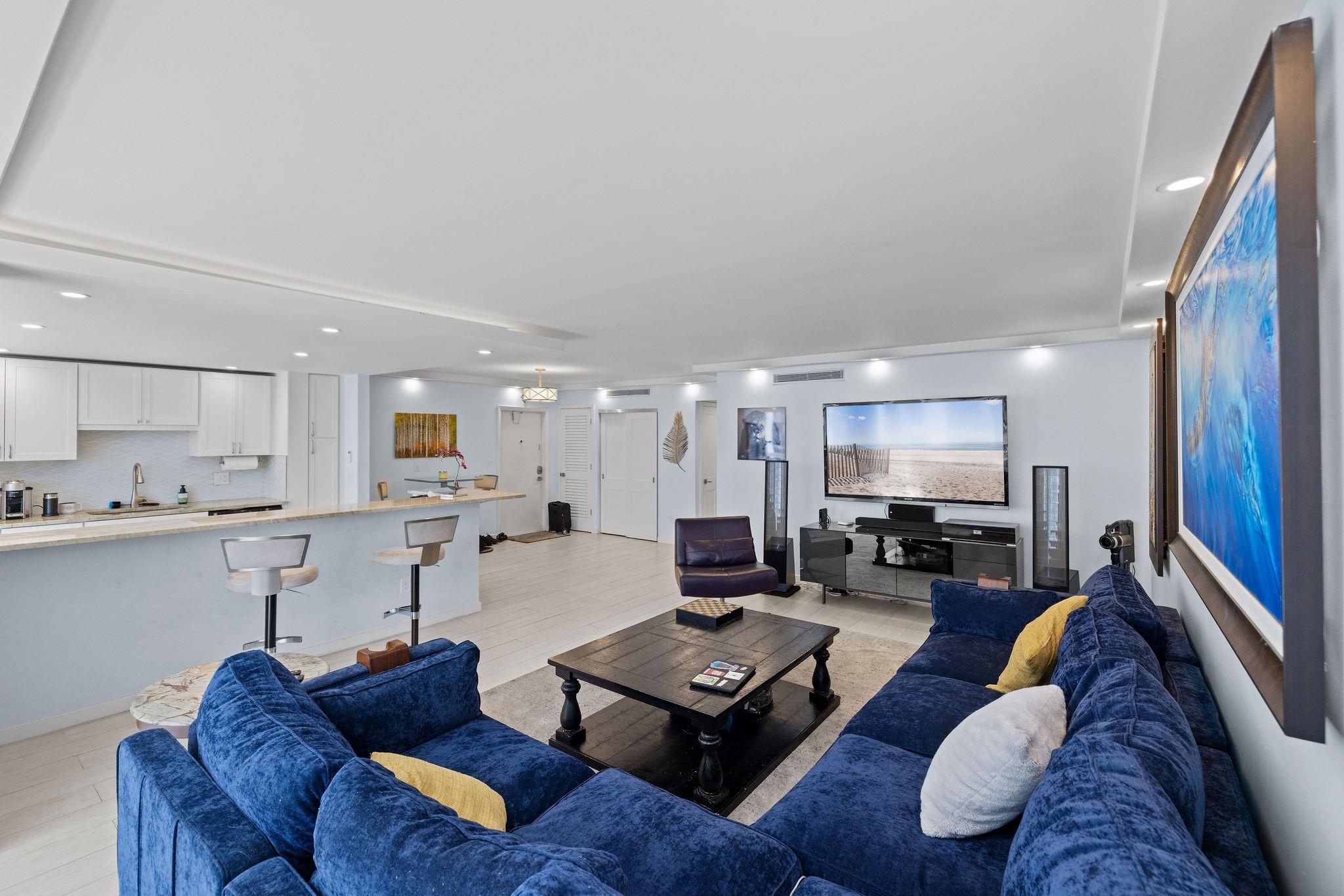 3100 NE 49th St #206,Fort Lauderdale, FL 33308