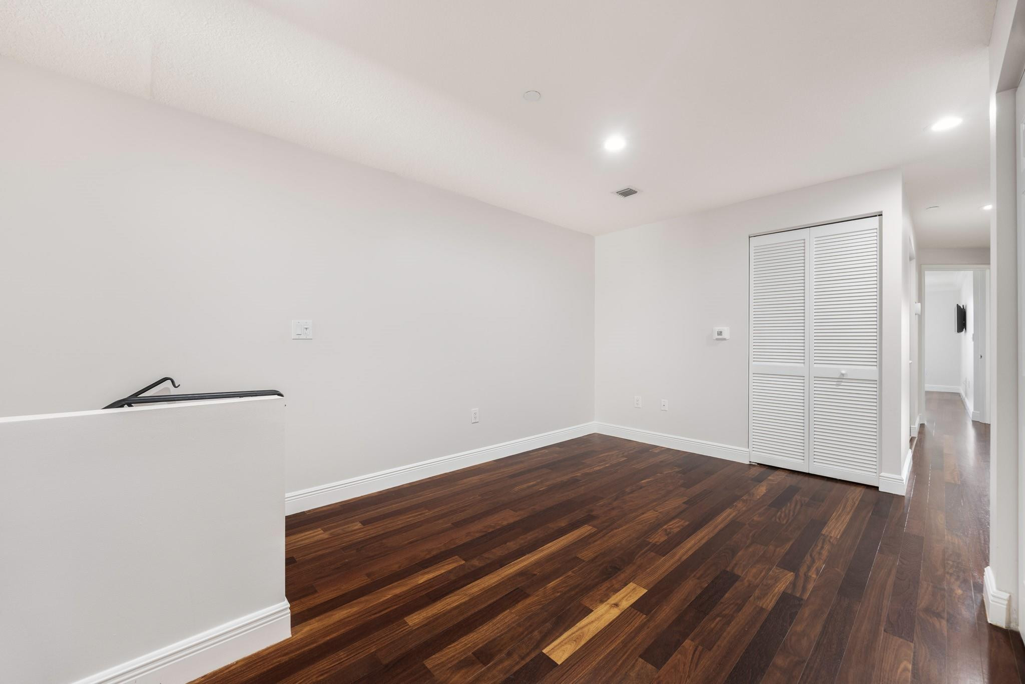 615 Bayshore Dr #105 Fort Lauderdale, FL 33304