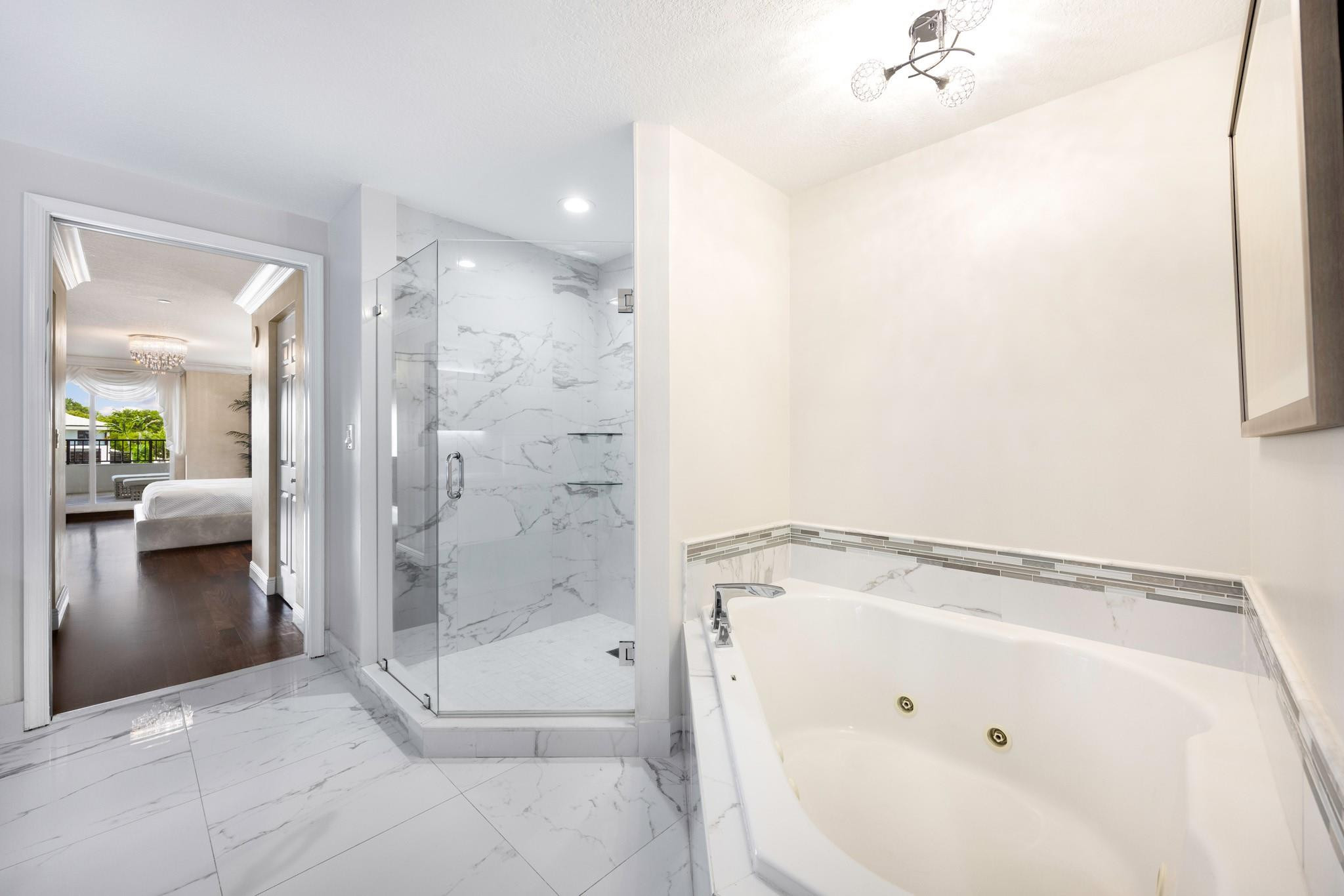 615 Bayshore Dr #105 Fort Lauderdale, FL 33304