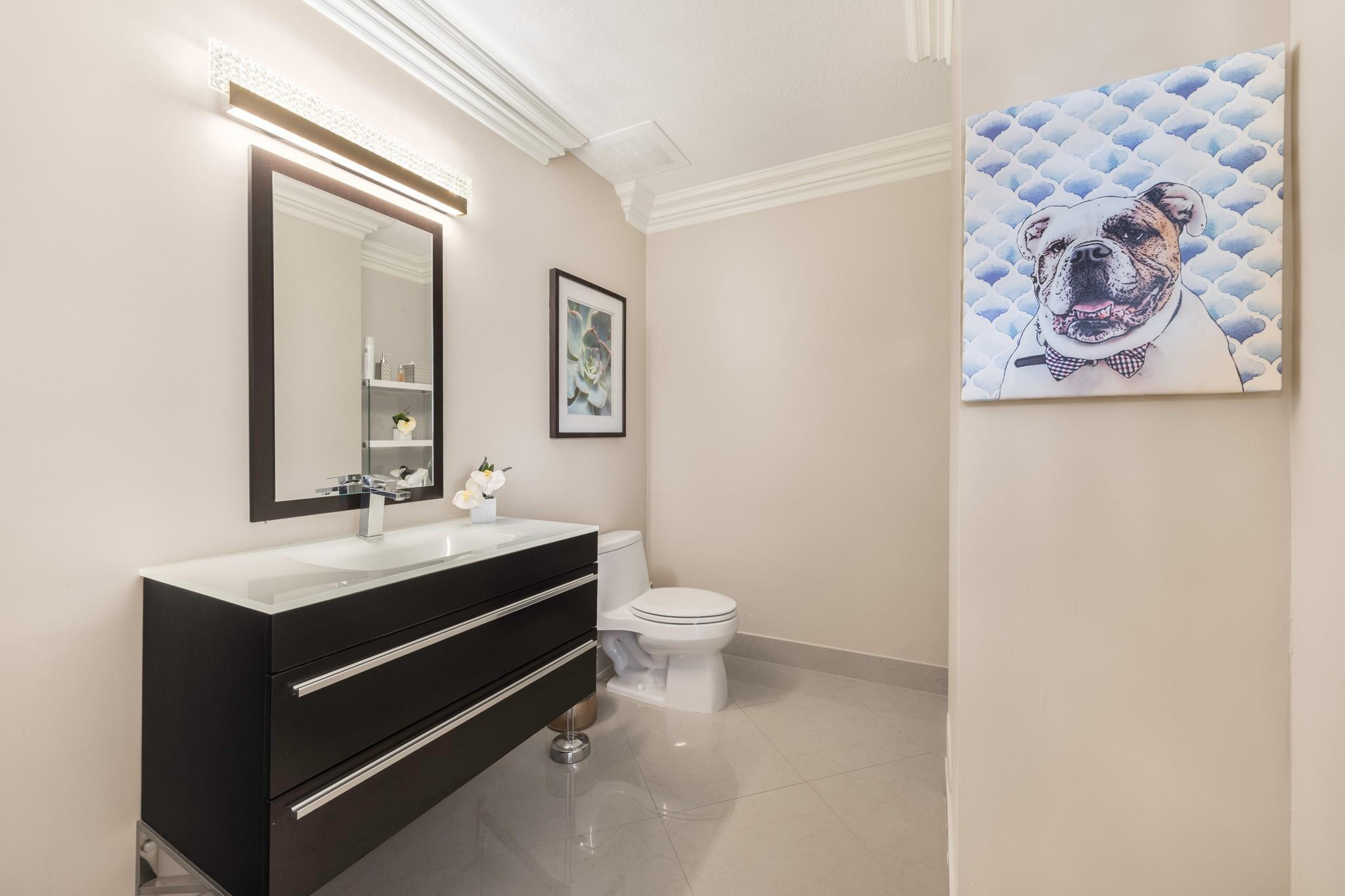 615 Bayshore Dr #105 Fort Lauderdale, FL 33304