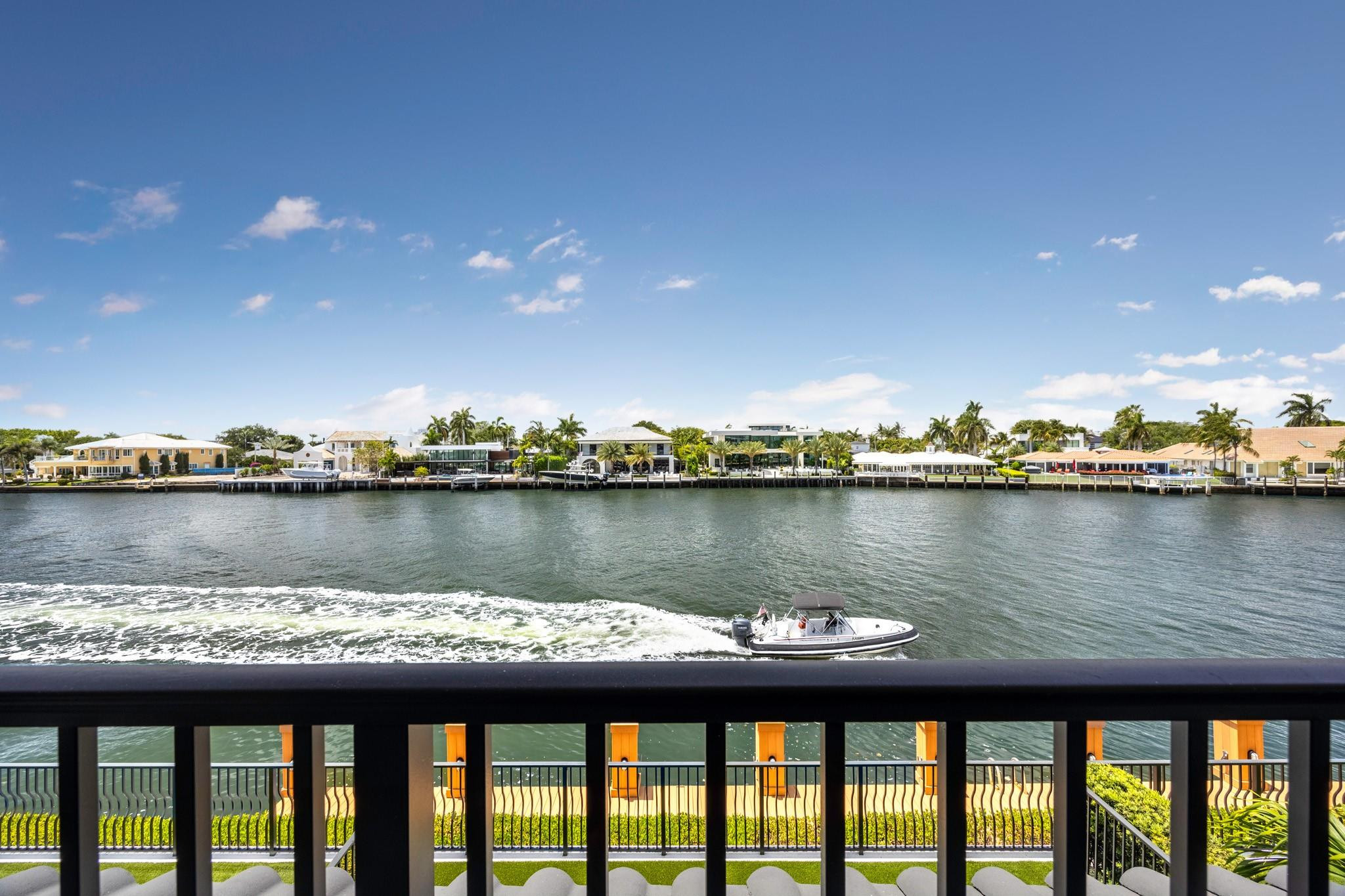 615 Bayshore Dr #105 Fort Lauderdale, FL 33304