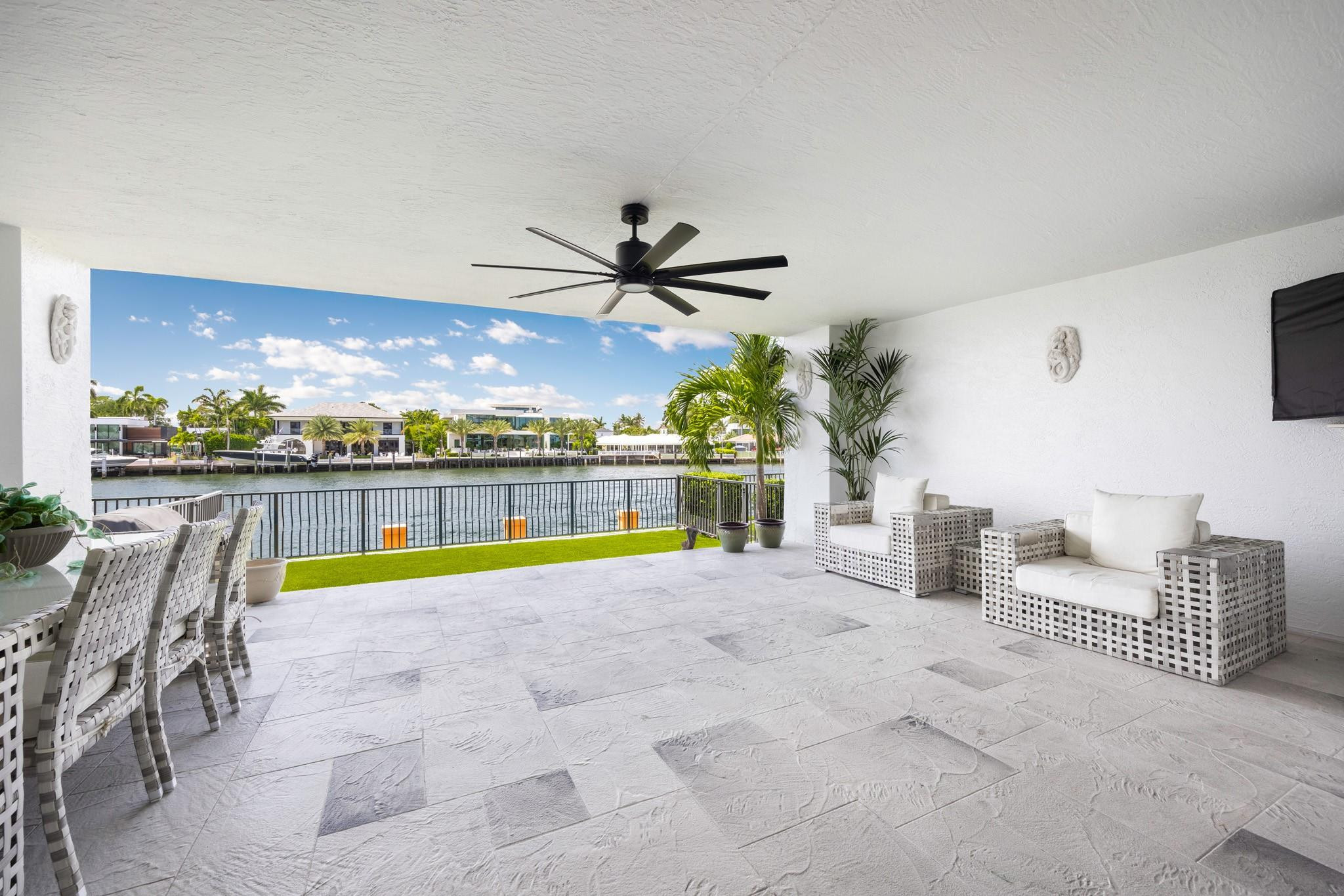 615 Bayshore Dr #105 Fort Lauderdale, FL 33304