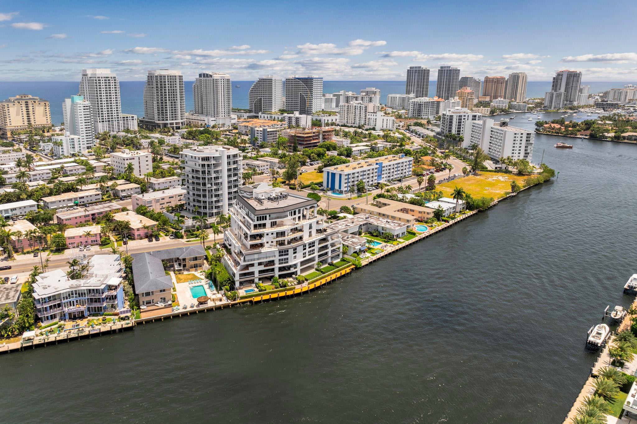 615 Bayshore Dr #105 Fort Lauderdale, FL 33304