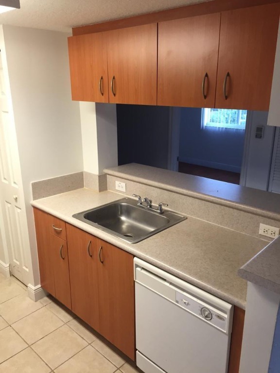 816 NW 11th St #710 Miami, FL 33136