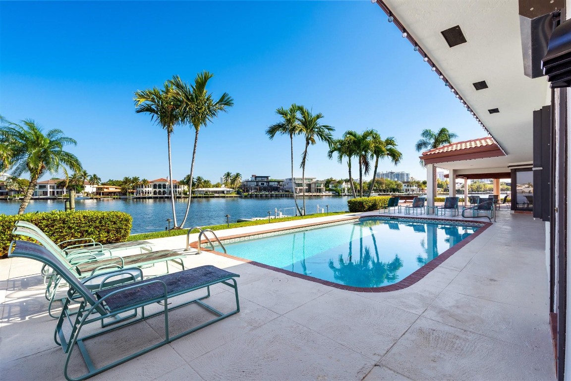 640 3rd Key Fort Lauderdale, FL 33304